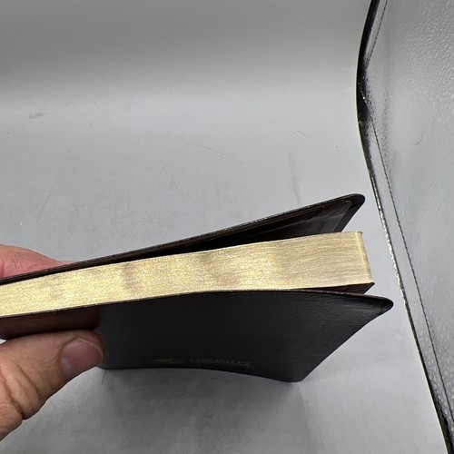 The New Testament Of Our Lord and Savior Genuine Leather 1988 - Picture 14 of 15