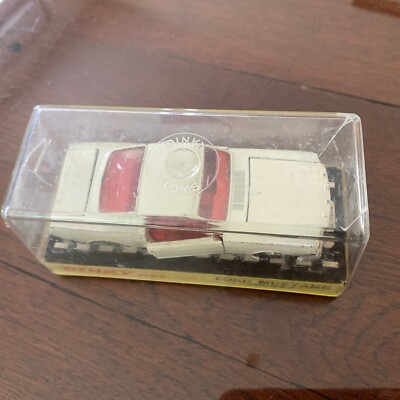 Ford Mustang 2+2 Fast Back Dinky Toys 1/43 – Etoile Auto49
