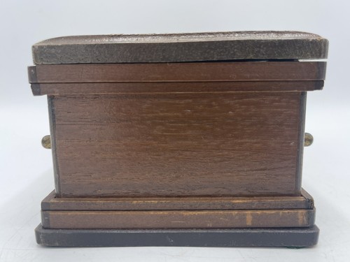 VINTAGE 60er SARG MECHANISCHE SPIELUHR ZIGARETTENHOLZSCHACHTEL SPIELT "TODESMARSCH" - Bild 9 von 13