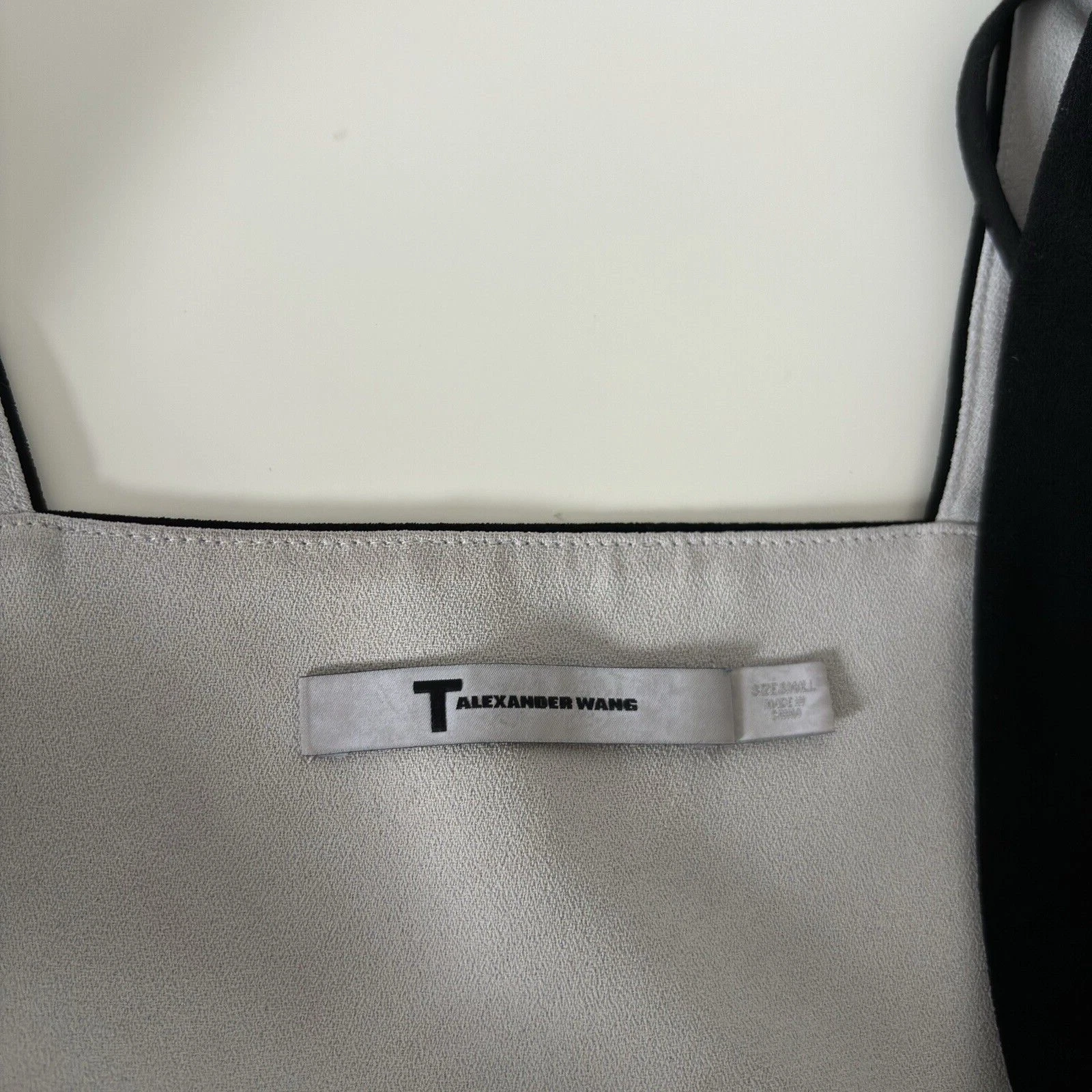 Abito Alexander Wang taglia media 10 nero senza maniche scollo a V foderato