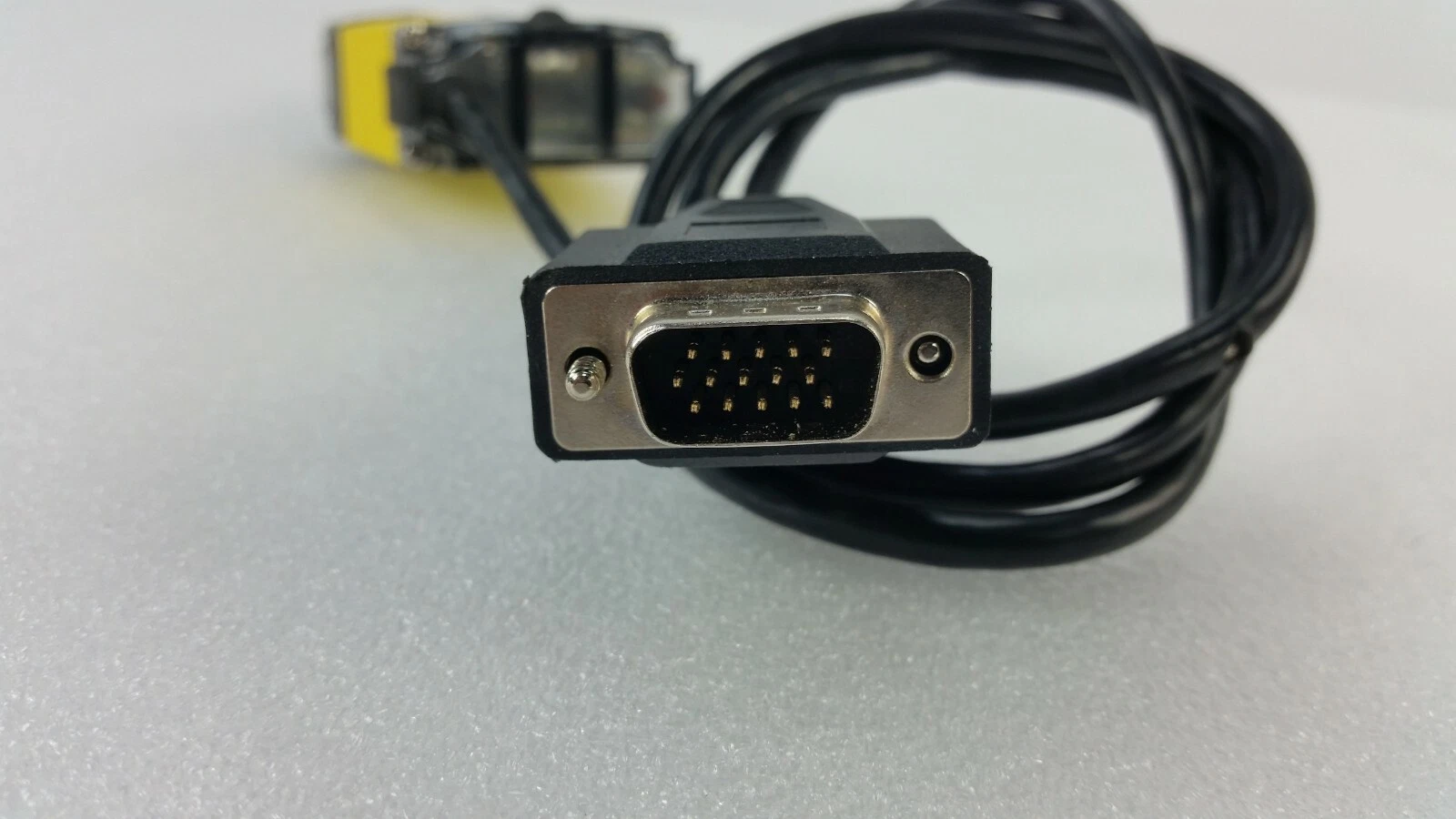 15-pin high-density D-sub connector on the Cognex reader cable