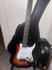 6-String Electric Guitar Solid. LYX Pro Maple brown/red mix and white