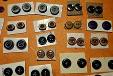 18 BUTTON PAIRS~EYES on DOLLS BEARS ANIMALS CRAFTS~2-4-HOLE or SHANK~TINY 3/4" 