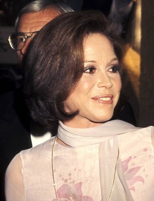 Actress Mary Tyler Moore at the Third People's Choice Awards Febru- Old Photo 5