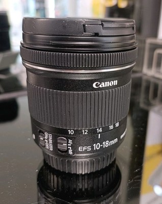 Canon EF-S 10-18mm f/4.5-5.6 IS STM Weitwinkel-Zoom-Objektiv - Schwarz