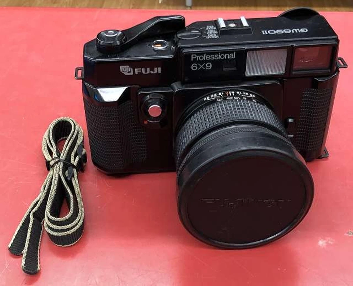 ジャンク】FUJI GW690II Professional 6x9 The Most Ridiculous Camera