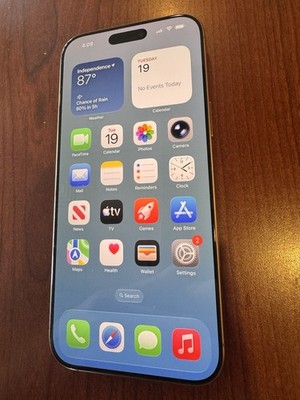 Apple iPhone 16 Pro Max - 1TB - (Unlocked) Titanium - Smartphone