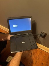 RCA 9" Portable DVD Player DRC98090 LCD Screen W/Charger