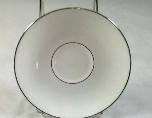 Platillo Lenox Hannah Colección Debut Platino Hueso Blanco China EE. UU. - Imagen 6 de 9
