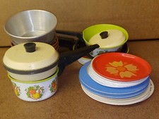 Vintage Lot Children's Pots  Pans  Plates Toy Play Set