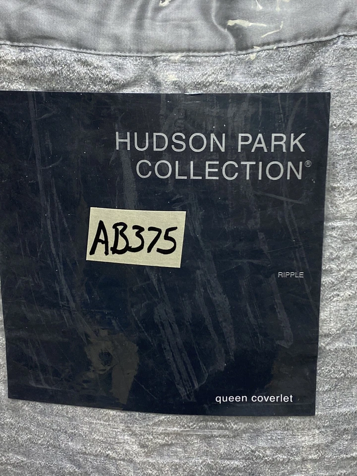 Hudson Park Collection Ripple Texture Queen Coverlet Plata Pálida Nuevo Foto 3 de 4