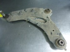Triangle de suspension Opel VIVARO