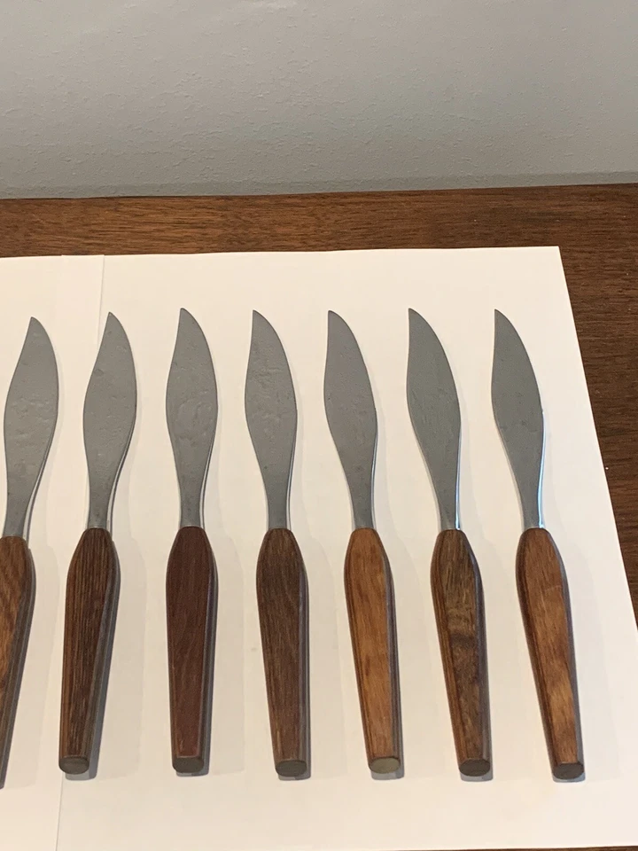12 STEAK KNIVES Vintage FLEETWOOD DESIGNS stainless mid century modern 8-1/2” - Image 2 of 4
