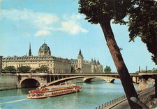75 PARIS LE PONT NOTRE DAME LE TRIBUNAL DE COMMERCE LA FLECH