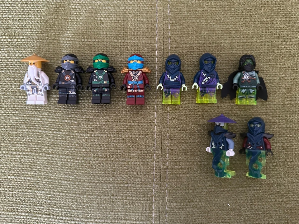 LEGO Ninjago 70738 Final Flight of Destiny's Bounty, Foto 3 von 3