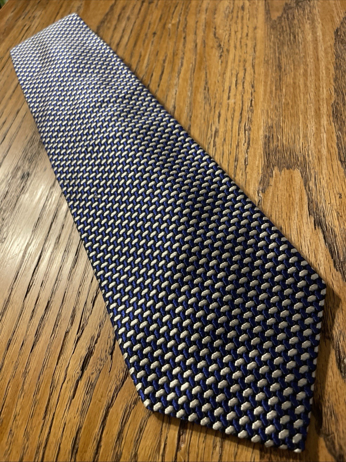 Vintage EUC Robert Talbott For Phillips Geometric… - image 1