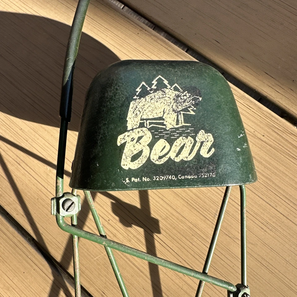 Carcaj de arco de resorte Bear Archery L640 de colección, capacidad para 8 flechas, derecha Foto 2 de 4