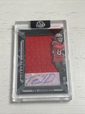 2025 Panini Black - Sizeable Signatures Tez Johnson #SSR-TJN /99 (AU, MEM, RC)