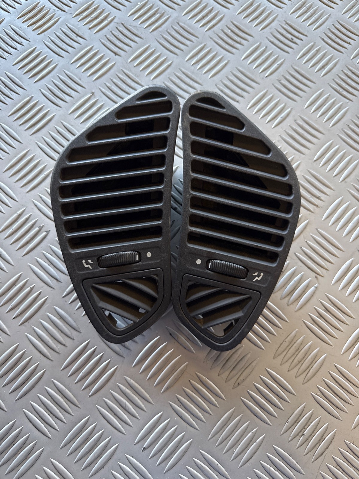 bocchette aria alfa romeo 156