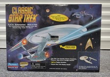 Playmates CLASSIC STAR TREK U.S.S. Enterprise NCC-1701 ELECTRONIC NEW in Box