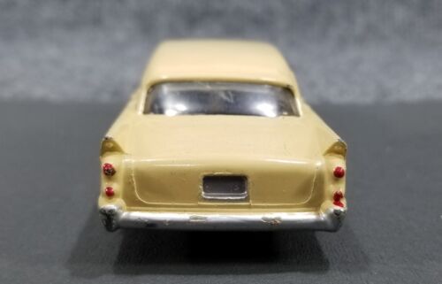 NICE VTG DINKY TOYS MECCANO #191 DODGE ROYAL SEDAN MADE IN ENGLAND - Picture 5 of 8