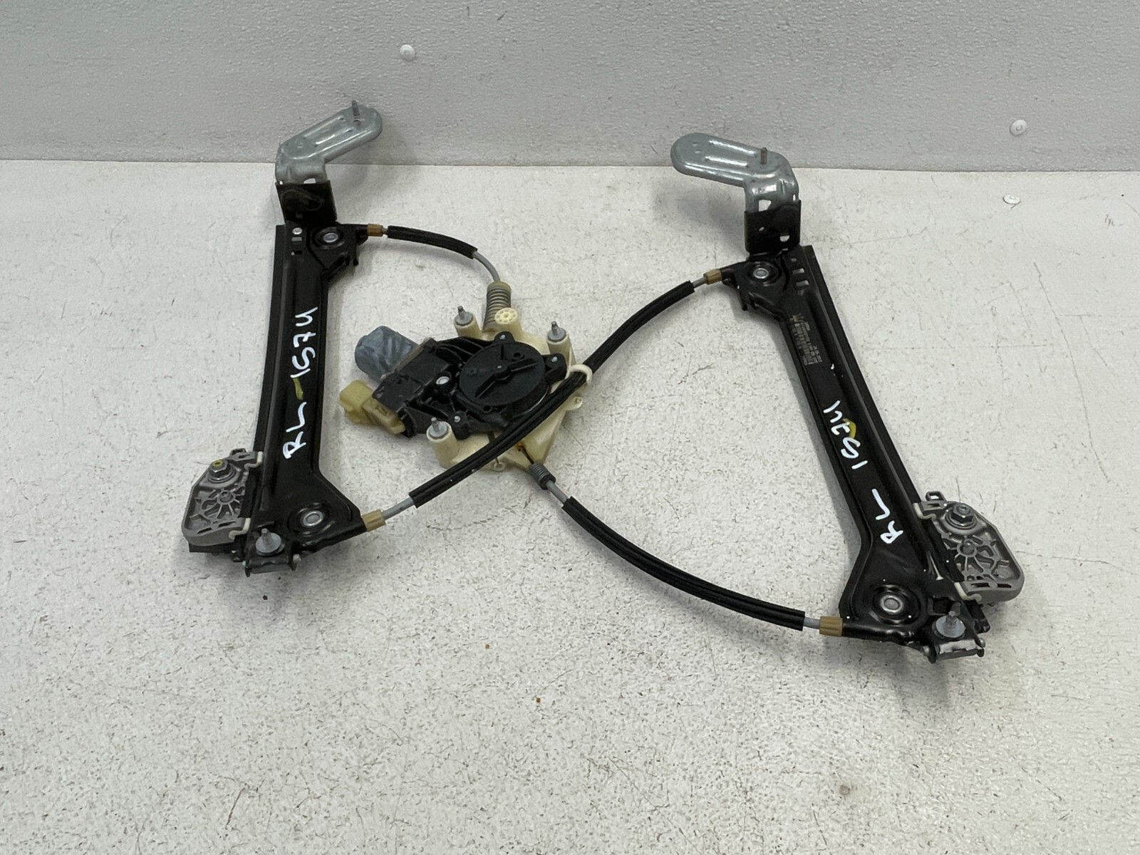 2014-2017 Maserati Quattroporte GTS Rear Left Window Regulator W/Motor 1574 OEM