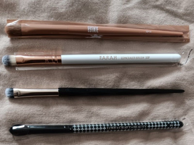 Estate FARAH Love Craft Beauty Makeup Brush Set Lot Eyeshadow Flat Tapered Oval