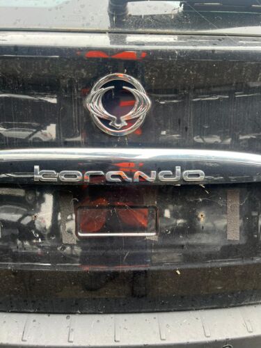 SsangYong Korando 2017 cofano paraurti faro ala rottura veicolo intero - Foto 3 di 4