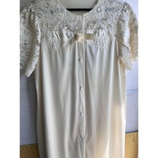 Vintage Shadowline Front Lace Bodice Peignoir Set Robe Nightgown Ivory Size M