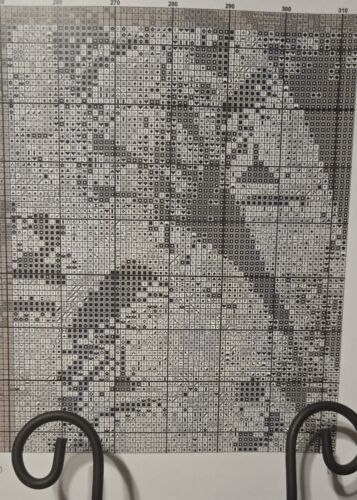 Heaven And Earth Designs HAED Cross Stitch Pattern Peacock Max Colors - Picture 3 of 4