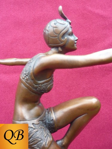 FIGURA DE BRONCE ART DECO ESCULTURA ESTATUA CON BRIO DAMA 1920 ALETA LP - Imagen 3 de 10