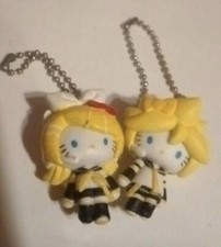 Vocaloid Hello Kitty 2012 Llavero Kagamine Rin Len Set Mini Figura Sanrio Usado