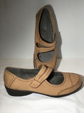 Naturalizer N5 Comfort Womens Caprina Leather MaryJane Comfort Shoes Sz 9M Tan