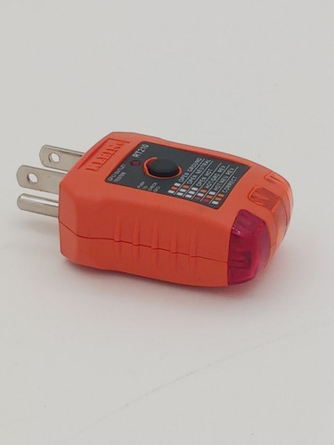 KLEIN TOOLS RT210 GFCI OUTLET TESTER 110-125V 50/60 HZ New - Picture 2 of 6