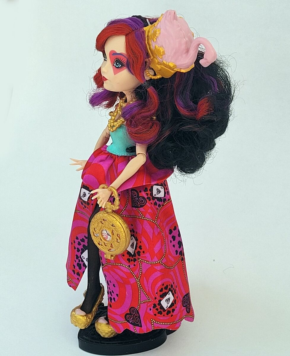 Linda Boneca Ever After High - Lizzie Hearts - R$ 249,99  Bonecas monster  high, Bonecas bonitas, Coisas de boneca