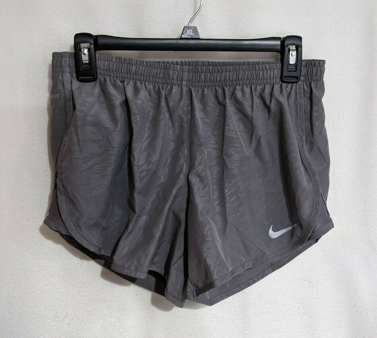 nike modern embossed tempo shorts