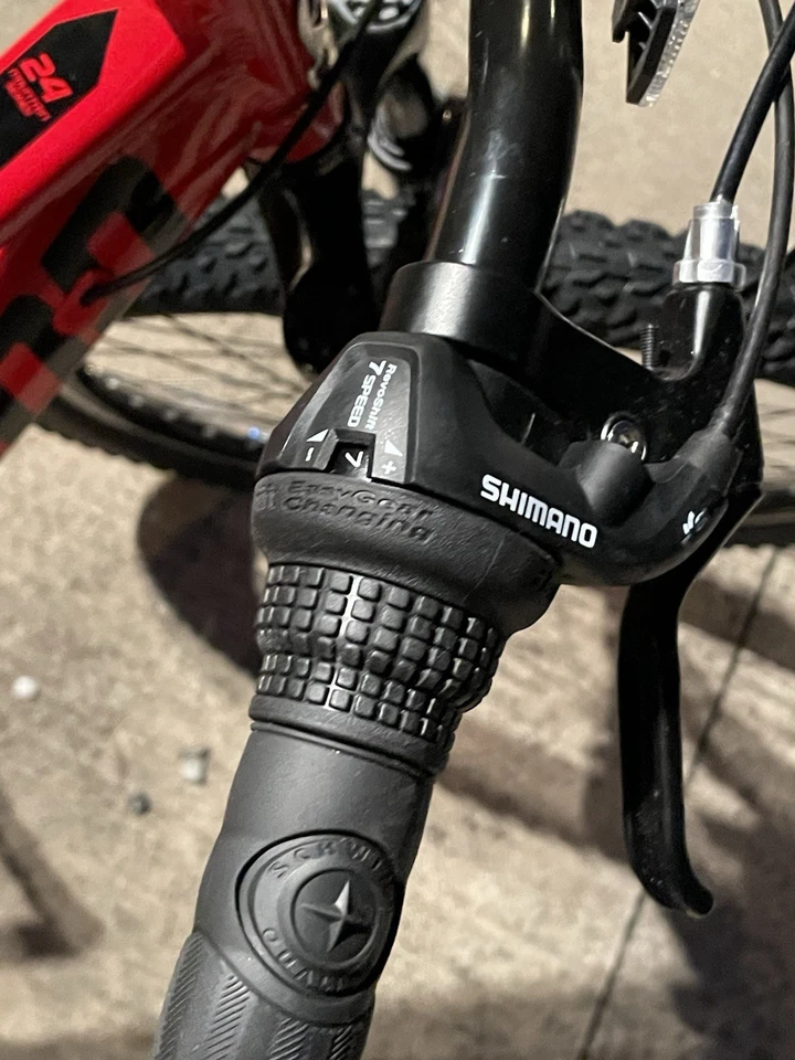 Schwinn High Timber 山地自行车 – 27.5 英寸车轮 – 21 速 – 仅本地皮卡 — 第 4/4 张图片