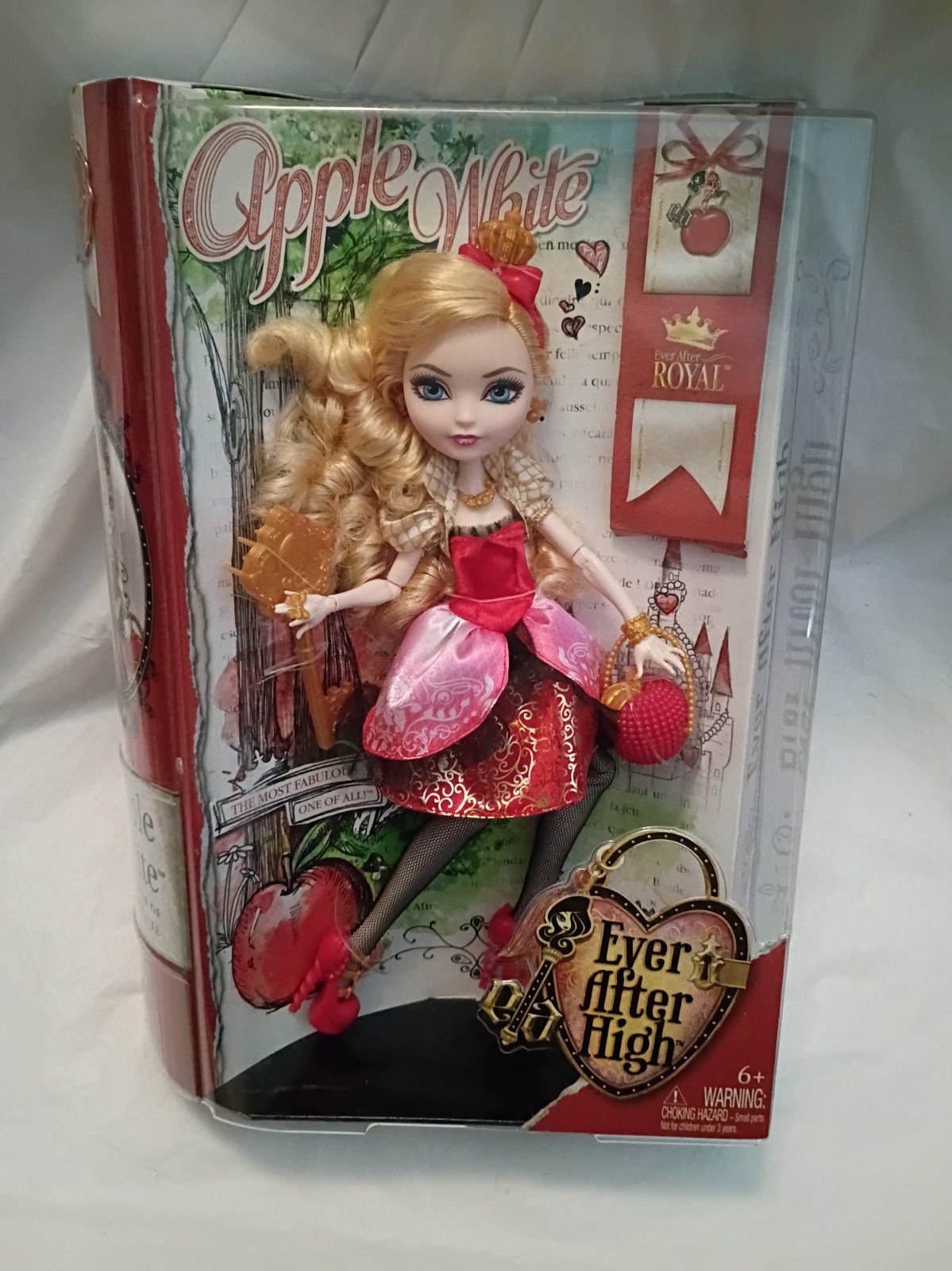 Muñeca Monster High Primer Capítulo Apple Blanca Ever After High NUEVA EN CAJA