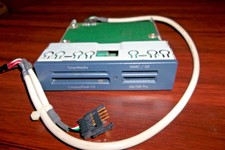 HP Pavilion Front Panel Multimedia Card Reader w/Cable 504857-001