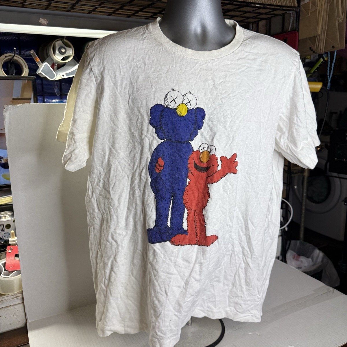 Uniqlo UT Kaws Sesame Street T Shirt Men