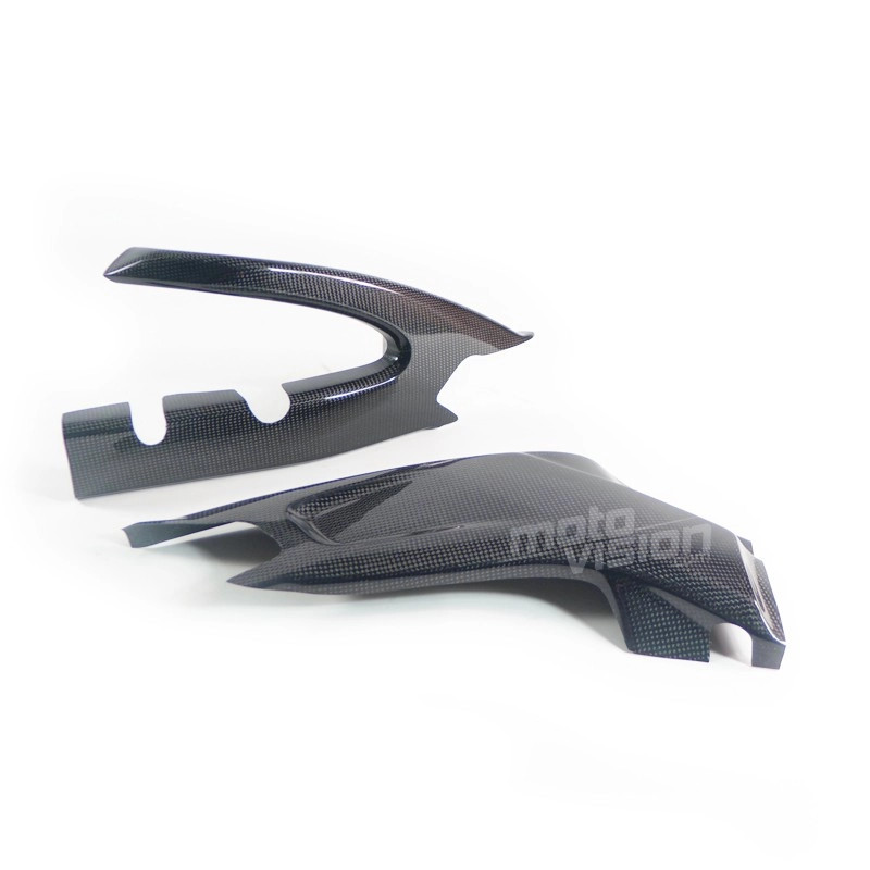 Protection bras oscillant Suzuki GSXR finition carbone brillant
