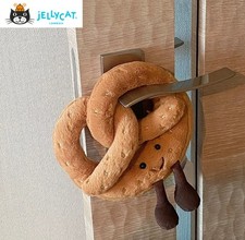 Jellycat 18cm Pretzel: Christmas Amuseable Soft Plush NWT w/ Dust Bag