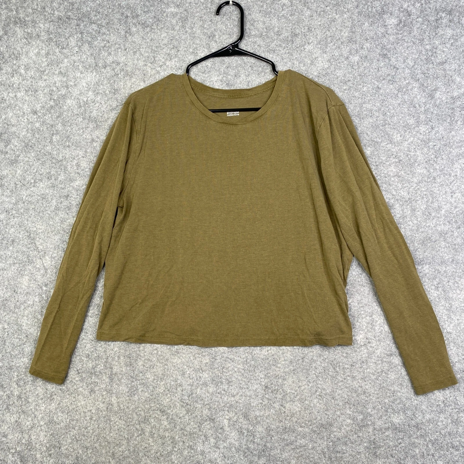 girlfriend-collective reset cropped long sleeve shirt