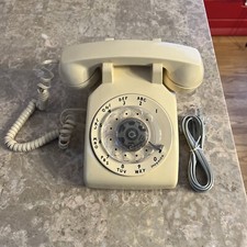 VINTAGE AT T BIEGE TELEPHONE WITH PHONE LINE