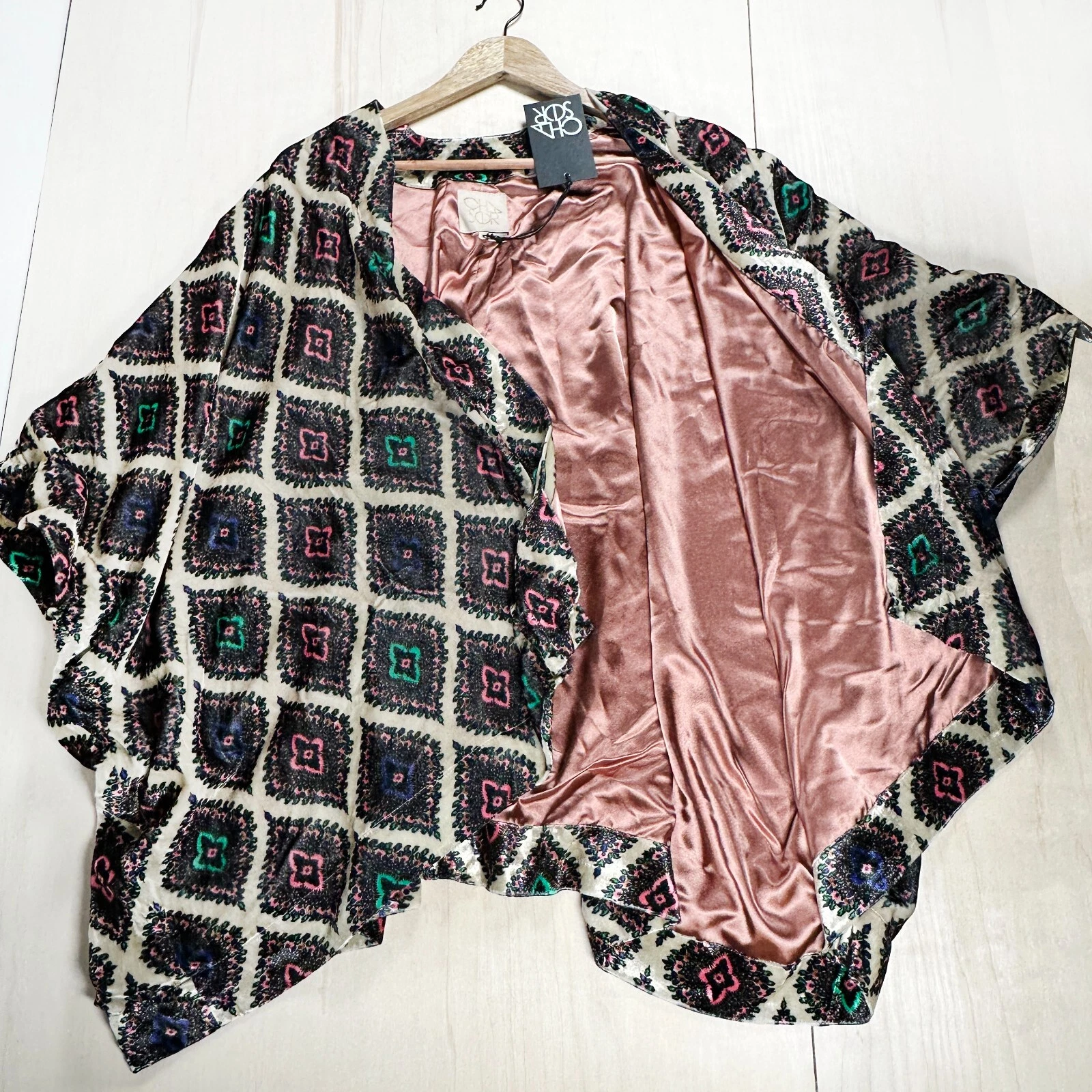 Chaser Velvet Silk Blend Cardigan Shawl Lined Poncho Vintage Inspired S-XL
Opens in a new window or