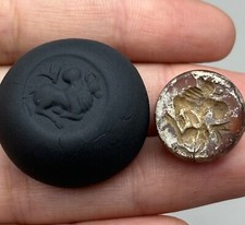 Authentic ancient Roman agate cow intaglio rare bead - 1st century ad