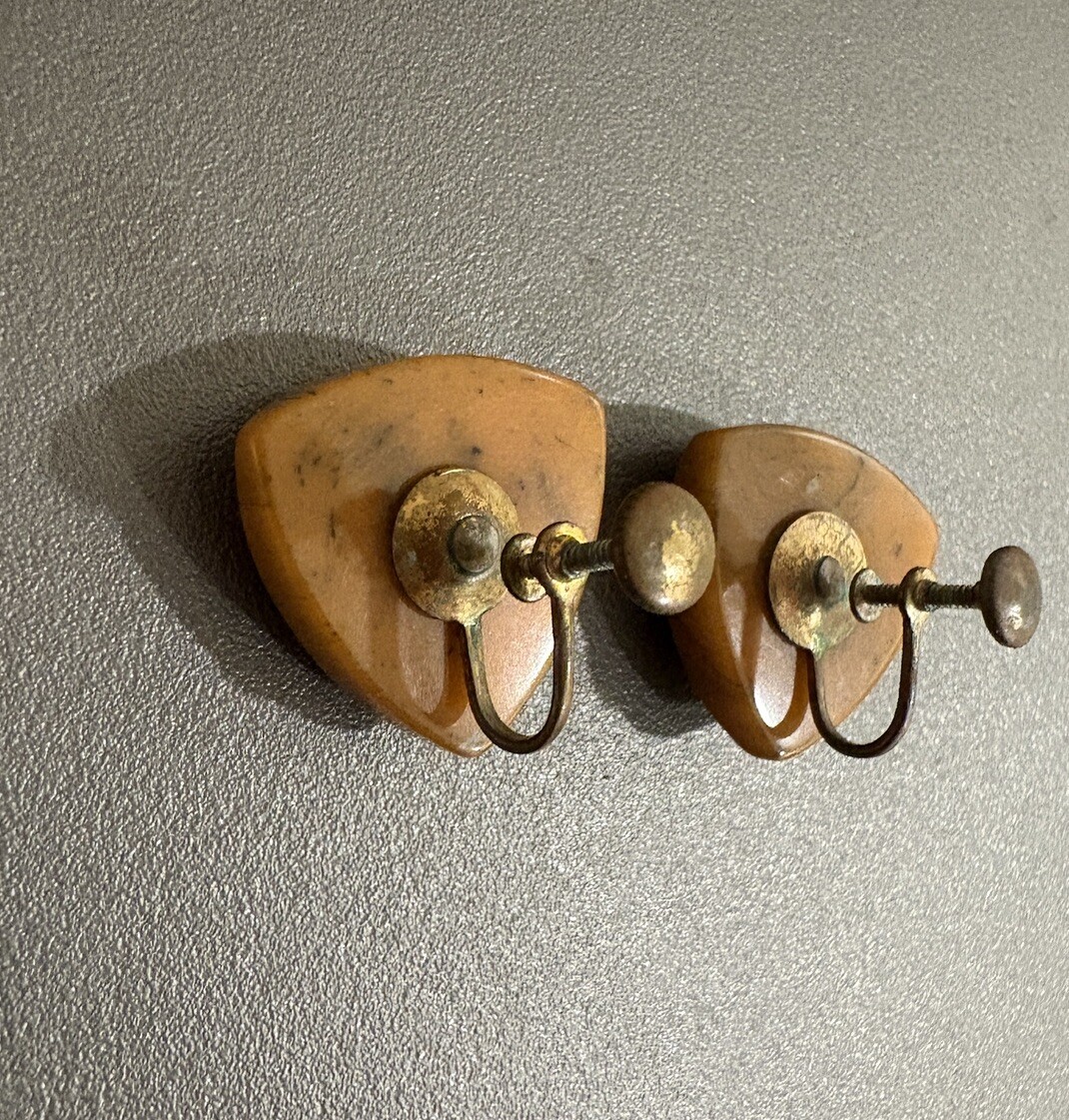 Bakelite Butterscotch Triangle Screwback Earrings… - image 5