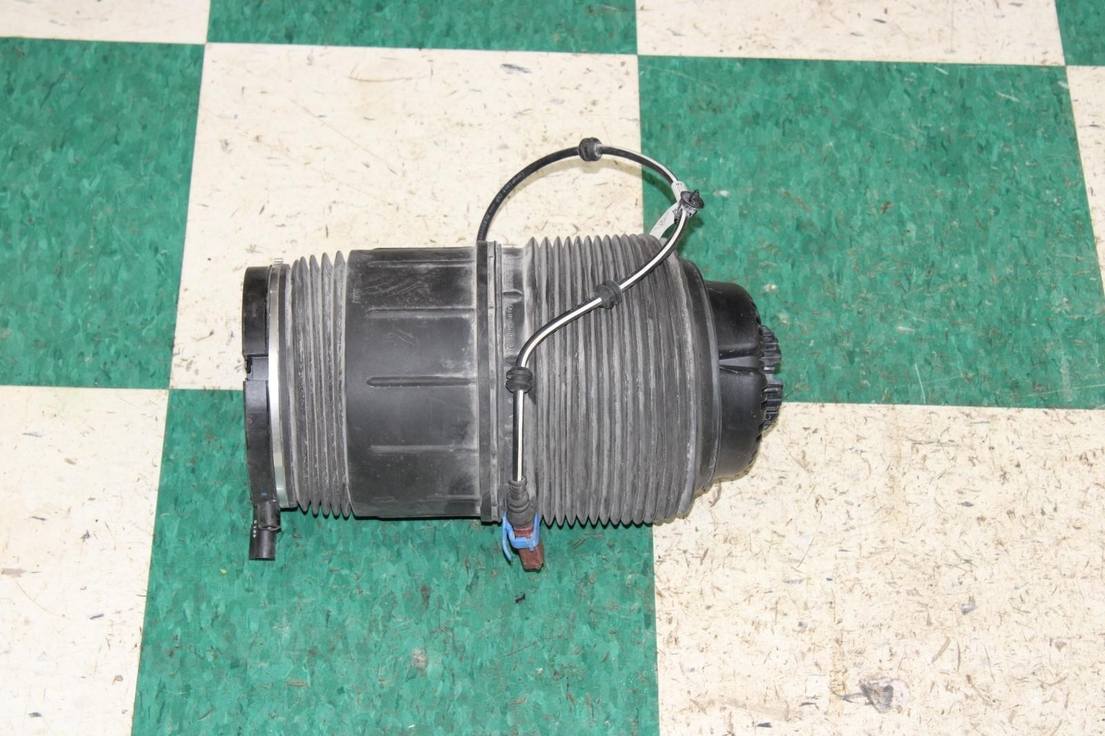 ⚠️DMG⚠️ 20-23 Continental Rear Suspension Driver Side Left LH Coil Spring OEM OE