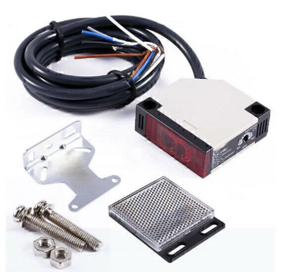 Lichtschranke Widerschein Reflexlichtschranke Sensor E3JK-R4M1 AC90-250V 3A DE - Bild 2 von 4