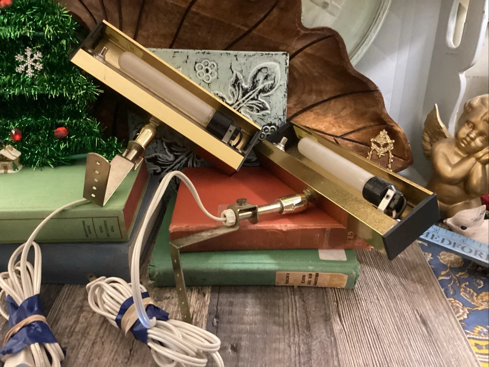 Vintage Lektra Picture / Artwork Gallery Wall Mount Light Lite 8” - Brass 2pk - Image 3 of 4